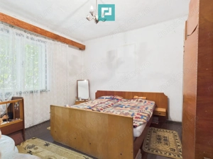Apartament la casă cu 3 camere în Pârneava - imagine 5