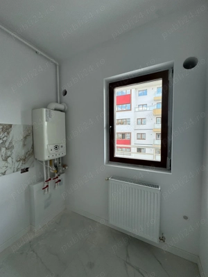 2 camere Metalurgiei Cartier Solar, liber - imagine 6