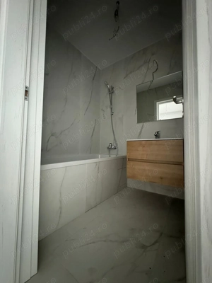 2 camere Metalurgiei Cartier Solar, liber - imagine 11