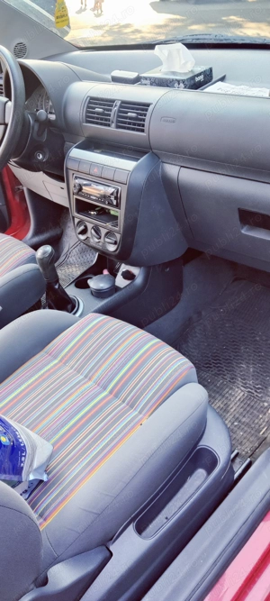 Vând Volskwagen Fox ușor negociabil  - imagine 7