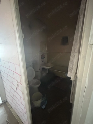 Apartament 2 camere, decomandat - imagine 5