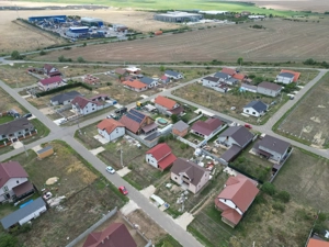 Casa la gri in Frumuseni - imagine 8 Casa la gri in Frumuseni - imagine 8