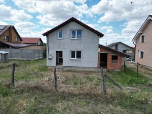 Casa la gri in Frumuseni - imagine 14 Casa la gri in Frumuseni - imagine 14