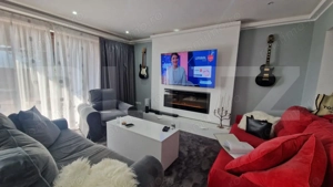 Casa lux in Ghimbav la 15 minute de Brasov, curte, P+1 - imagine 5