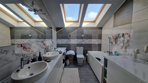 Casa lux in Ghimbav la 15 minute de Brasov, curte, P+1 - imagine 16