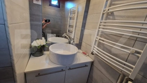 Casa lux in Ghimbav la 15 minute de Brasov, curte, P+1 - imagine 12