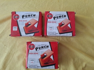 Perforator din metal  B4U  -  DL 8250   corp metalic, maxim 30 coli 