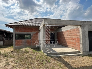 Casa individuala cu 4 camere si teren de 670 mp, Parta,  comision 0 - imagine 15