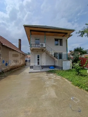 Casa cu 3 camere, suprafata de 140 mp  - imagine 17