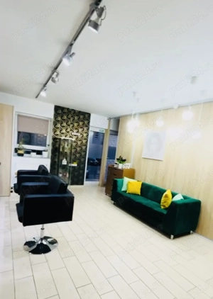 Spatiu Comercial de Vanzare cu 24 de locuri de parcare - imagine 9