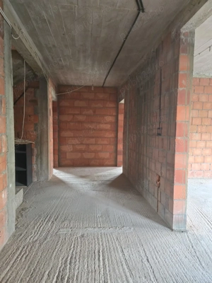 Casa individuala etaj si pod teren 500m toate utilitatile  comuna Sacalaz vatra satului strada Pacii - imagine 13