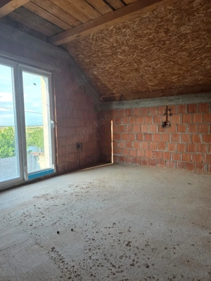 Casa individuala etaj si pod teren 500m toate utilitatile  comuna Sacalaz vatra satului strada Pacii - imagine 15