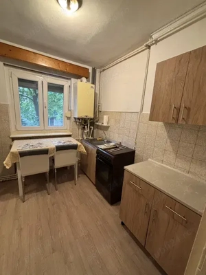 Ap prezentabil 2 cam Piata Spitalului cu termoteca ocupabil imediat