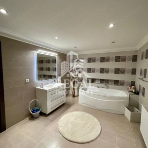 Casă deosebită, finisaje premium, ideală ptr. locuință sau investiție - imagine 3