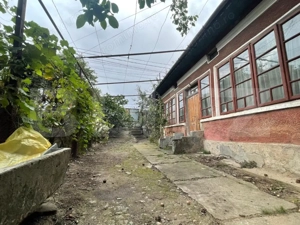 Casa si teren de 2368 mp , Zona Calea Bucuresti - imagine 7