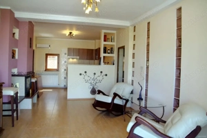  ZONA CENTRALA- CASA P+1+M, TEREN 500 MP - imagine 9
