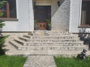 De vanzare vila 6 camere zona Nymphaea - imagine 5