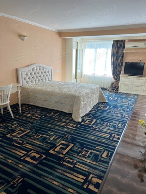 1 camera in zona Buziasului