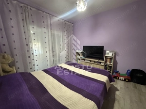 Apartament cu 3 camere complet mobilat si utilat in Giroc la asfalt.