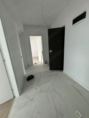 2 camere Metalurgiei Cartier Solar, liber - imagine 8