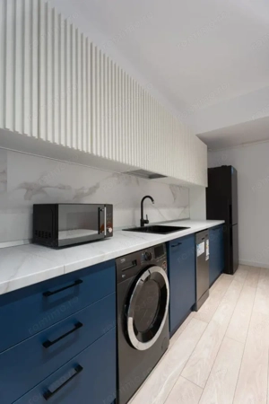 Garsoniera decomandata 44 mp-Statie STB in fata blocului- Splaiul Unirii - imagine 6