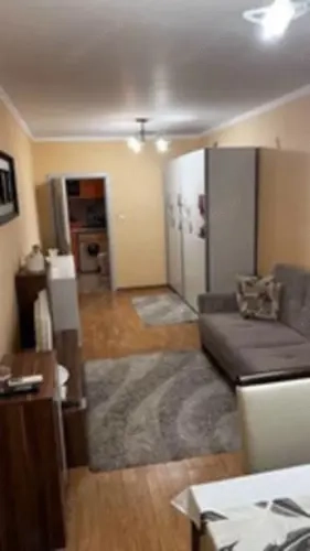 1 camera in zona Modern