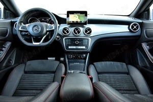 Mercedes-Benz CLA 200 - Pachet AMG - imagine 4
