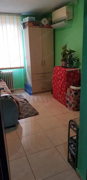 Garsoniera in zona Medicinii