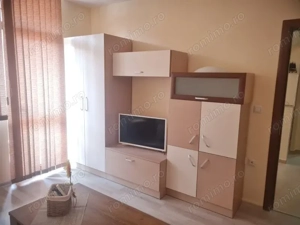 1 camera in zona Steaua