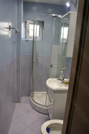 De închiriat apartament  cu 4 camere modificat în zona Siarelui - imagine 4