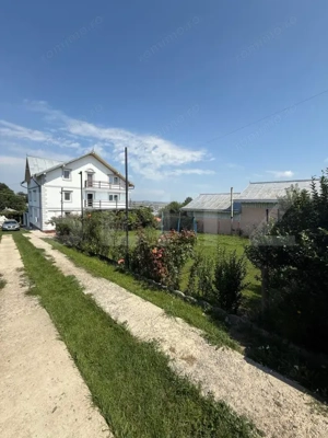 Casa/Vila multifunctioanala  285 mp utili, 800mp teren, zona Sf. Ilie - imagine 2