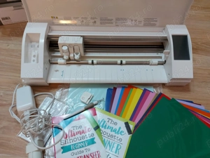 Cutter Plotter - Silhouette Cameo 3 +  BONUS 110 coli vinil (HTV si Oracal)
