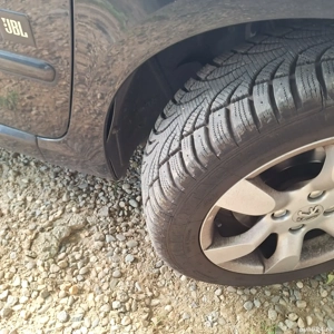 Vând Peugeot 307cc JBL Edition Automatic - imagine 4 Vând Peugeot 307cc JBL Edition Automatic - imagine 4