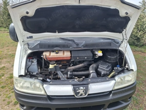 Proprietar vând Peugeot Boxer Furgon - stare impecabilă
