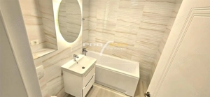 Apartament nemobilat, su.90mpc, Birouri sau de locuit -TROCADERO - imagine 3