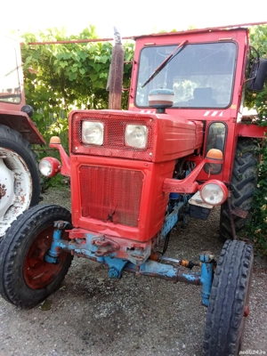 Vând Tractor U650