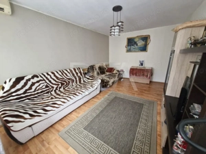 Apartament cu 3 camere foarte aproape de stațiile de metrou Dristor 1 și 2