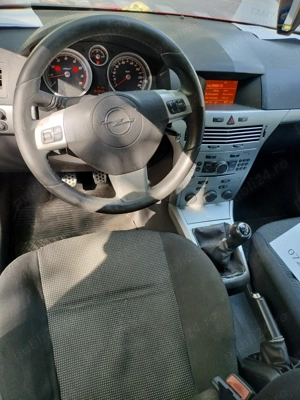 Vînd Opel Astra GTC 1.6 benzina din 2007