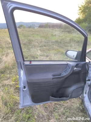 Dezmembrez Opel Zafira A (T3000) 2.0 DTI, 16v, 101 cp - imagine 5