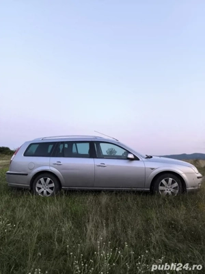 Dezmembrez Ford Mondeo 3 kombi an 2005 - imagine 4