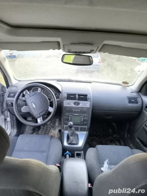 Dezmembrez Ford Mondeo 3 kombi an 2005 - imagine 8