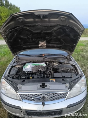 Dezmembrez Ford Mondeo 3 kombi an 2005 - imagine 9