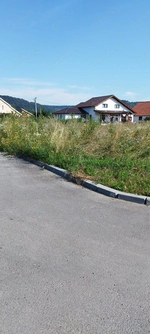 teren intravilan zona Bentza - imagine 4