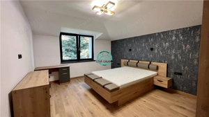 Inchiriez apartament cu 2 camere in Cornisa mobilat si utilat lux - imagine 2