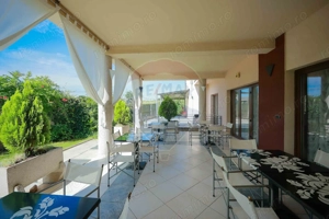 Hotel / Pensiune cu 24 camere de vânzare - Băile 1 Mai - imagine 6