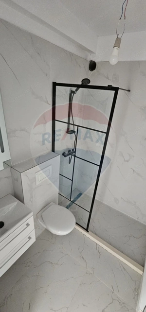 Casă / Vilă cu 4 camere de vânzare - imagine 7