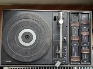 Vând pick-up Philips 462