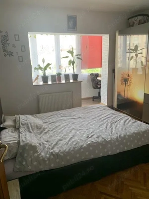 De vanzare apartament cu 3 camere in zona Soarelui decomandat etaj 3 amenajat - imagine 5