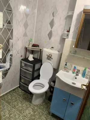 De vanzare apartament cu 3 camere in zona Soarelui decomandat etaj 3 amenajat - imagine 7