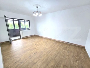 Apartament cu 3 camere in Dacia renovat complet